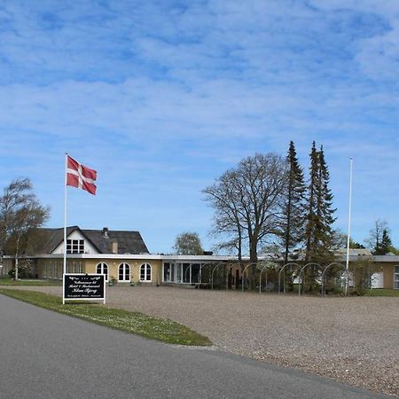 Hotel Klim Bjerg Fjerritslev Buitenkant foto