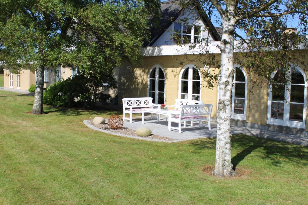 Hotel Klim Bjerg Fjerritslev Buitenkant foto