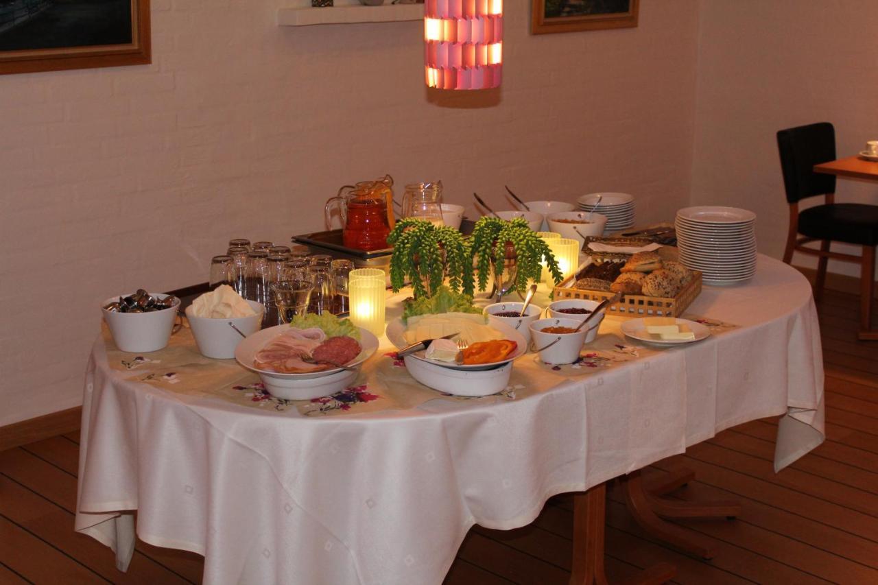 Hotel Klim Bjerg Fjerritslev Buitenkant foto